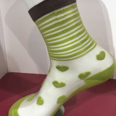코튼 나일론 뷰티 양말 맞춤 로고 오엠 현대 패션 유리 양말 여자 일 년 내내