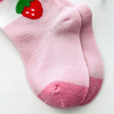 겨울 어린이 양말 세트 만화 딸기 토끼 디자인과 빠른 건조 천