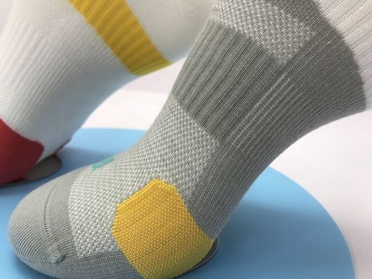 안티 슬리프 뷰티 양말 달리기 스포츠 양말 압축과 3% 엘라스탄 천