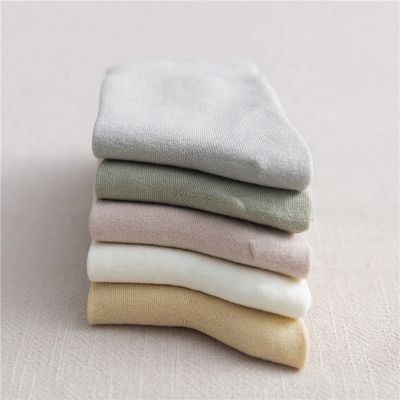 여름 평평한 숨쉬는 여성 승무원 양말 Slouch 맞춤형 대나무 섬유 열 양말