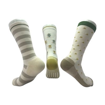 줄무늬 도트 패턴 승무원 스포츠 양말 편안한 안 슬리드 정규 스타일 표준 두께