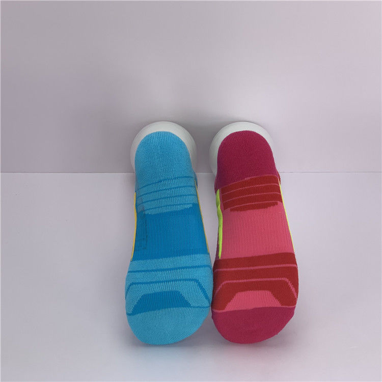 44%cotton 35%polyamide 19%polyester 2%spandex 직물 발목 스포츠 양말 남자 여자